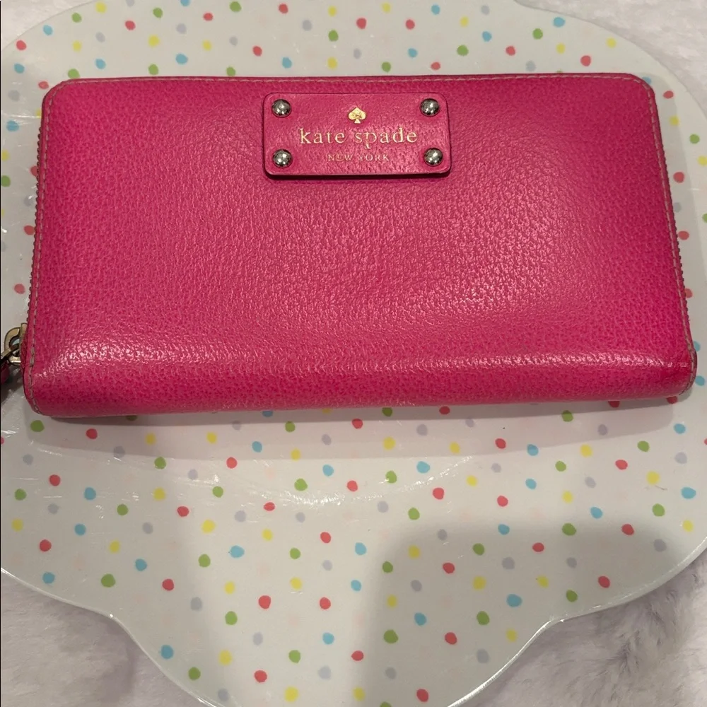 Kate Spade Fuchsia Leather Wallet - Picture 1 of 6